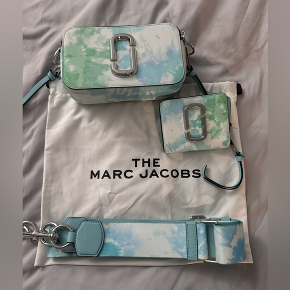 Limited Edition Marc Jacob’s Snapshot bag and wallet - Picture 8 of 9